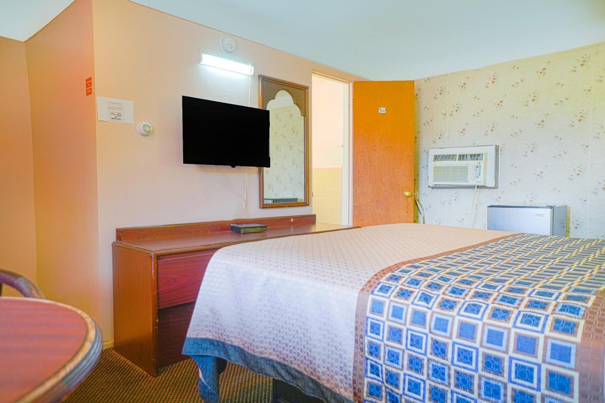 Bay Motel By Oyo Bay City Exterior foto